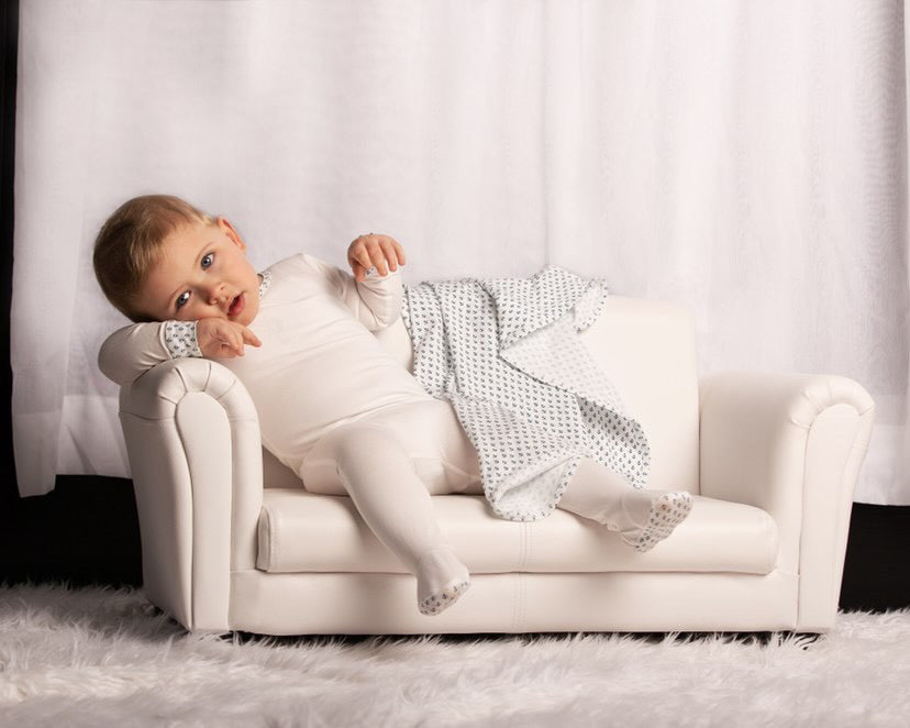 Cuff Anchor Blanket